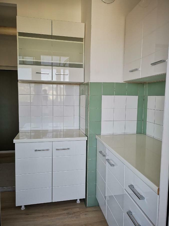 Tora Mora Apartman Várna Kültér fotó