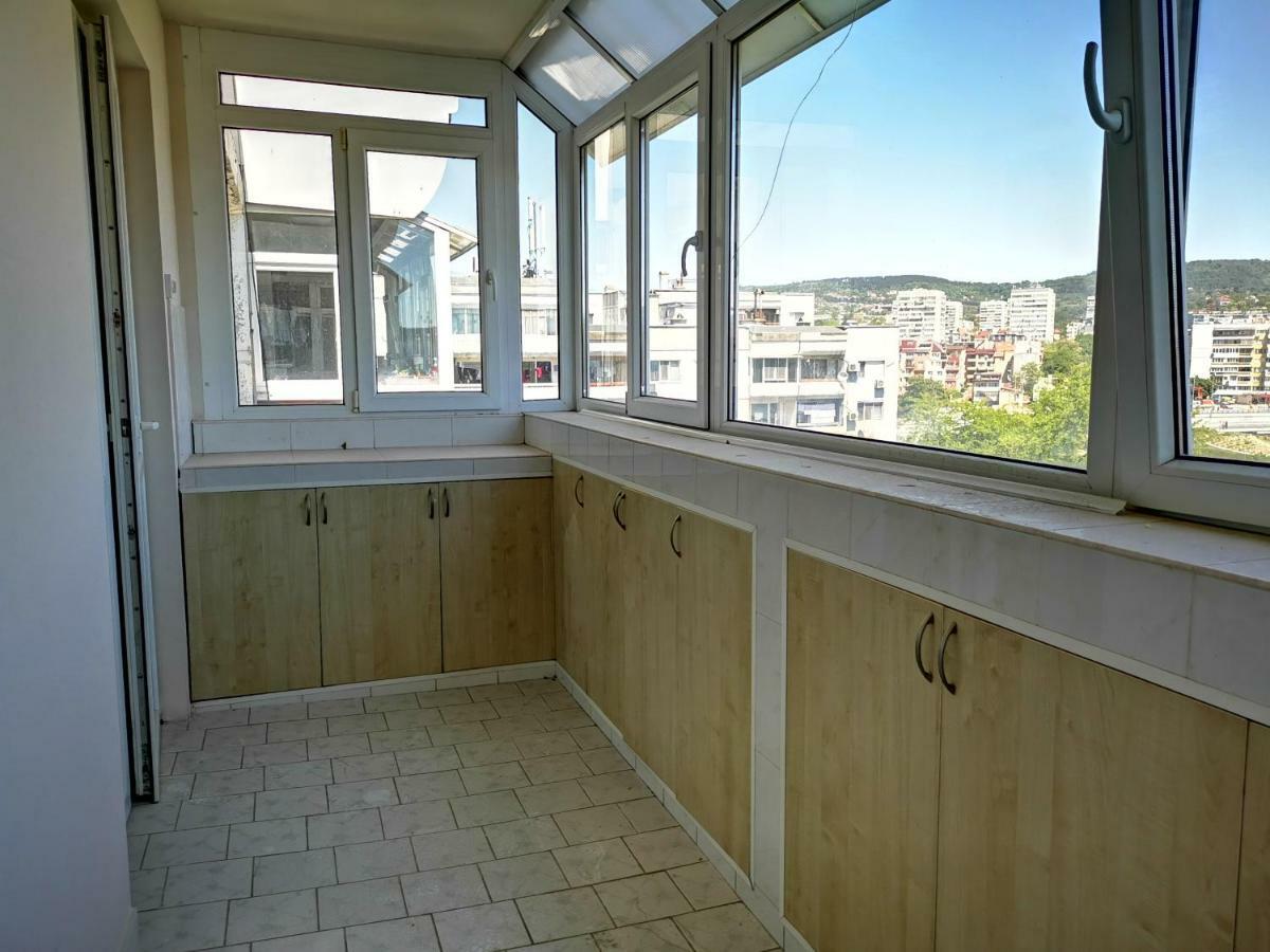 Tora Mora Apartman Várna Kültér fotó