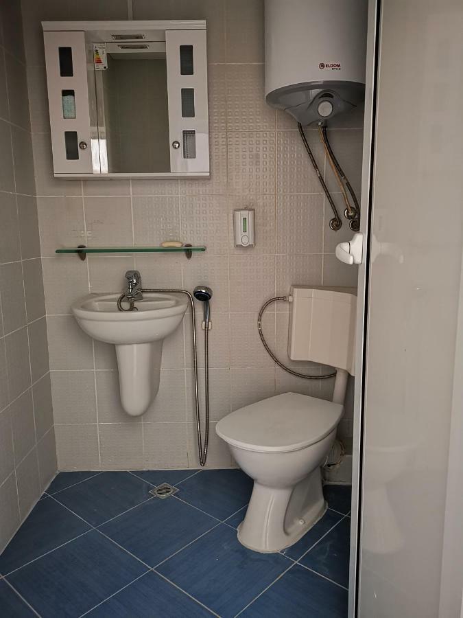 Tora Mora Apartman Várna Kültér fotó